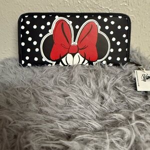 Disney Loungefly Minnie Mouse Polka Dot Zip Wallet with Red Bow